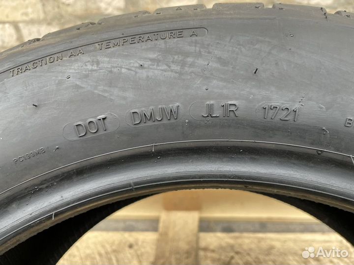 Dunlop Sport Maxx RT 245/50 R18