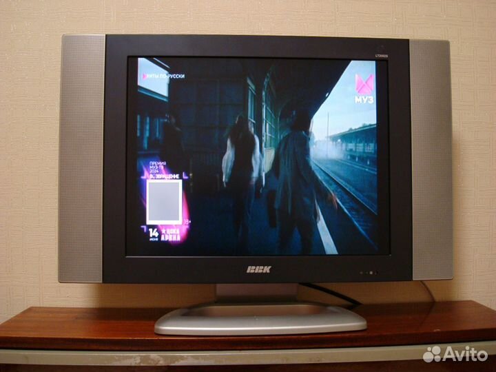 LCD телевизор 