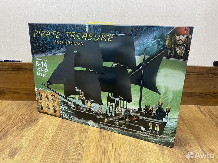 Конструктор Пираты Карибского моря черная жемчужин