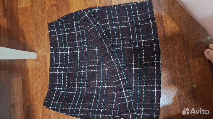 Твидовая юбка с воланом