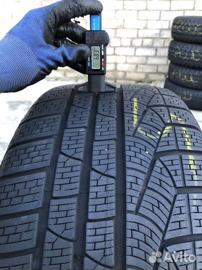 Pirelli Winter Sottozero 240 Serie II 235/50 R17