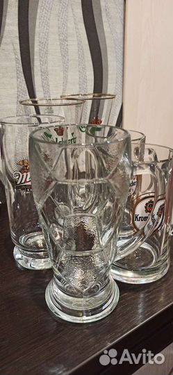 Пивные кружки и бокалы