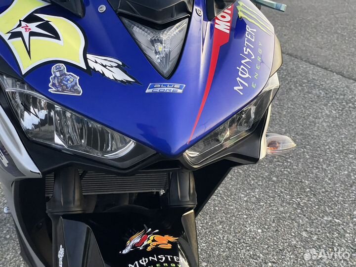 Yamaha r25