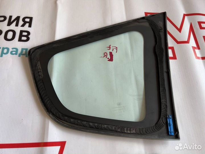 Форточка задняя Honda Fit GE8 L15A7 2010