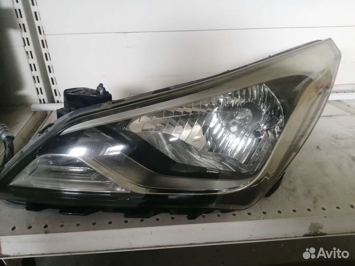 Фара на hyundai solaris