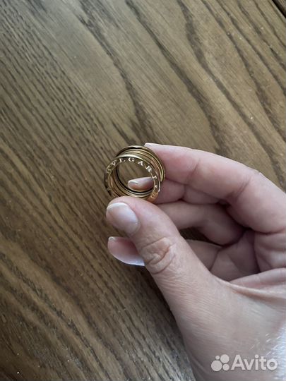 Bvlgari кольцо