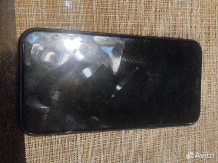 iPhone Xr, 128 ГБ