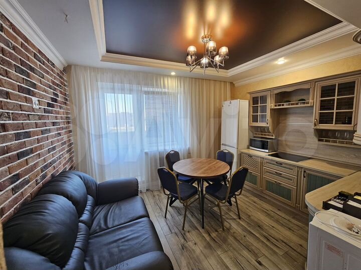 1-к. квартира, 46 м², 8/10 эт.