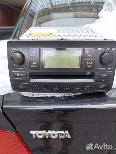 Штатная магнитола на toyota corolla 120