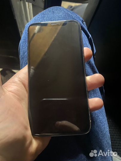 iPhone 11 Pro, 64 ГБ