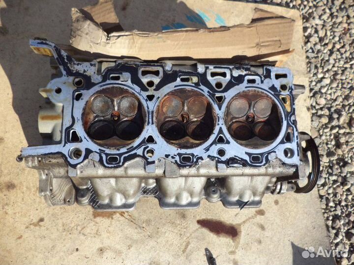 Головка блока цилиндров левая Ford Escape epfwf AJ