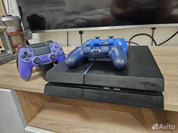 Sony playstation 4 PS4 pro 1tb с играми