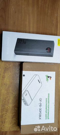 Повер банк на 2000мач и 3000мач