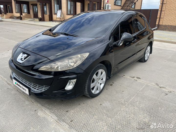 Peugeot 308 1.6 AT, 2011, 174 858 км