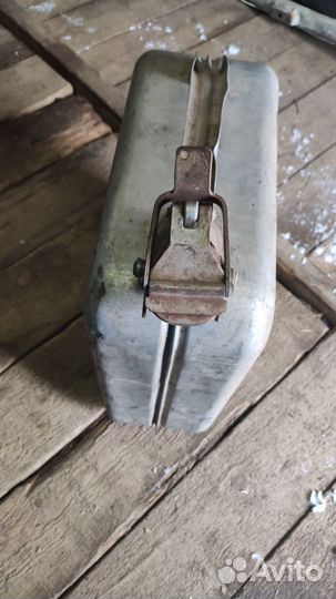 Канистра 20 литров бу