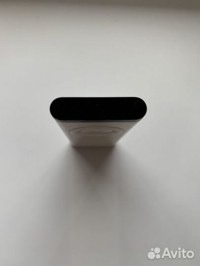 Пульт Apple Remote