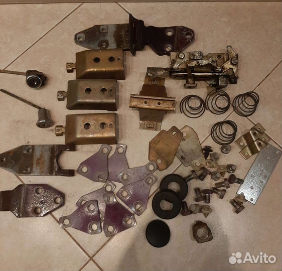 Пакет нужных мелочей к авто Волга