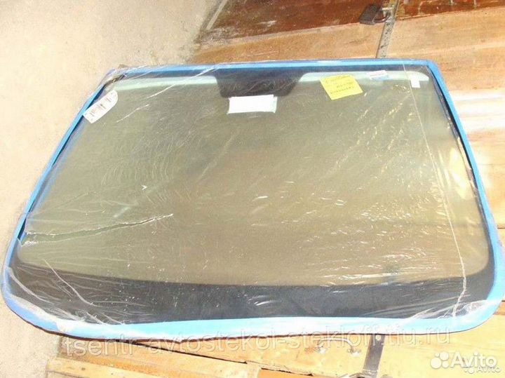 Лобовое стекло Хендай Соната. Магазин автостекол