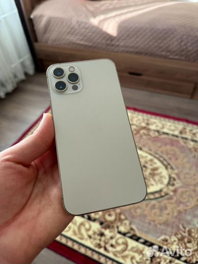 iPhone 12 Pro, 256 ГБ