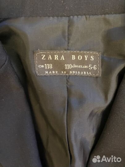 Новый пиджак Zara для мальчика чёрный 118 см торг