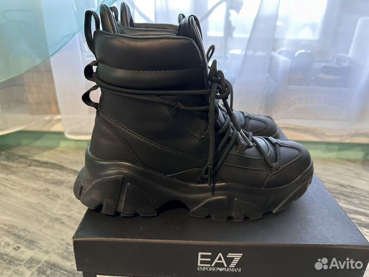 Демисезонные ботинки Emporio Armani EA7 38,5
