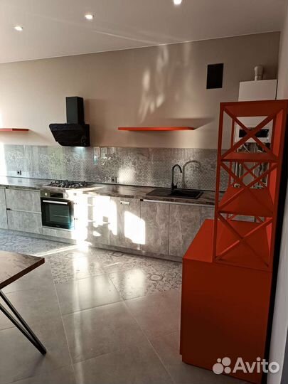 Кухни на заказ, шкафы-купе, корпусная мебель