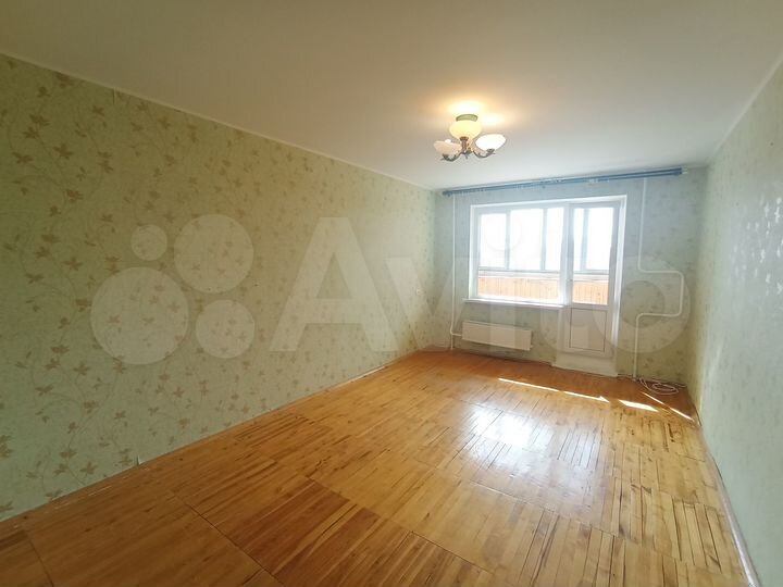 3-к. квартира, 95 м², 8/16 эт.