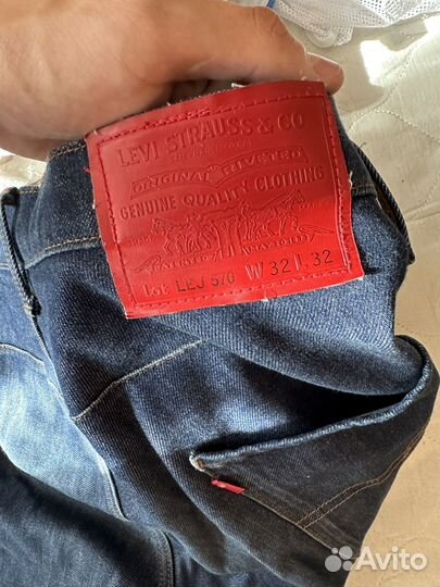 Джинсы широкие levis