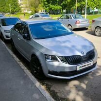 Skoda Octavia 1.8 AMT, 2017, 93 000 км, с пробегом, цена 2 400 000 руб.