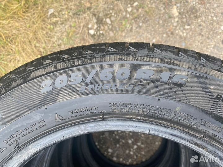 Michelin X-Ice XI3 205/60 R16