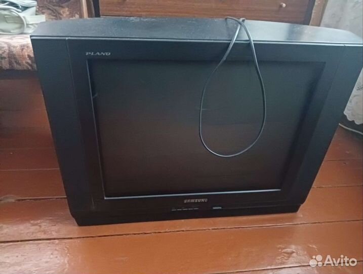 Телевизор samsung
