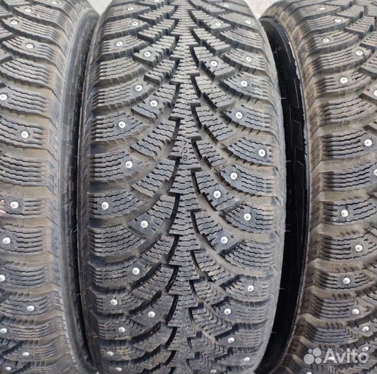 Nokian Tyres Hakkapeliitta 4 205/50 R17
