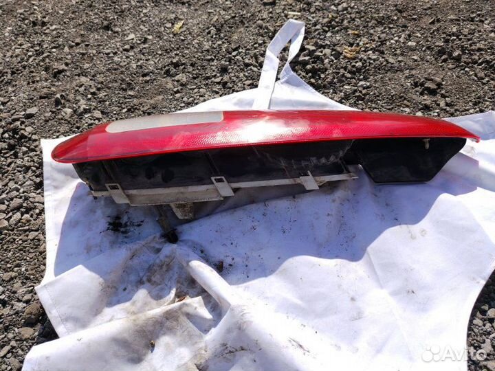 Фонарь задний правый Ford Fusion 1.4 fxja 2006