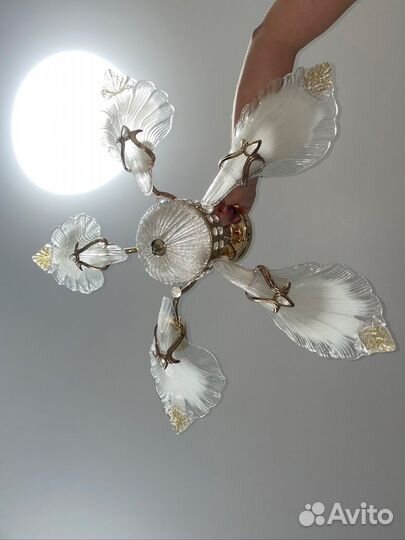 Люстра потолочная