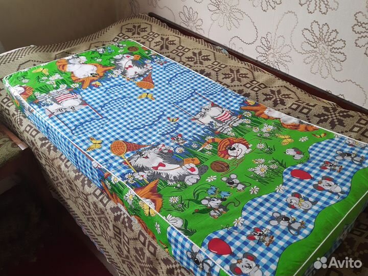 Матрас в детскую кроватку бу