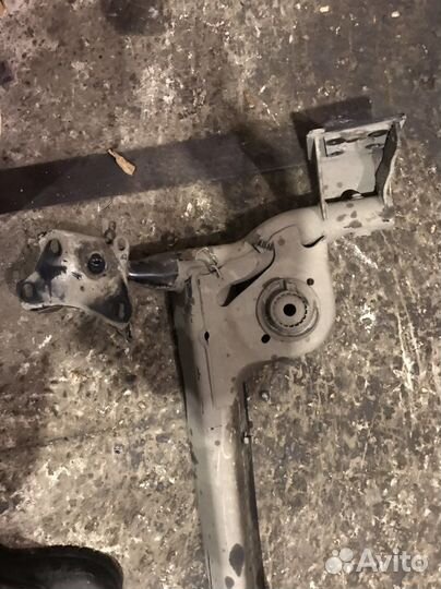 Рено аркана задняя балка