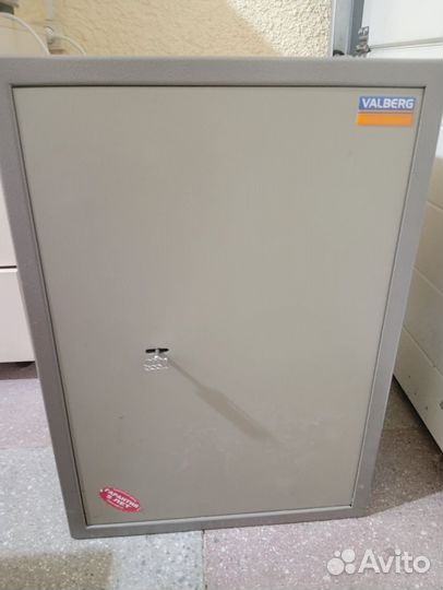 Сейф valberg asm 63T