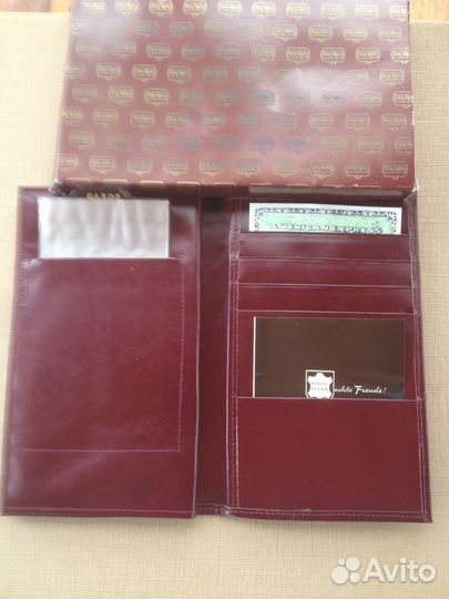 Портмоне. Кожа. Новые