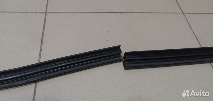 Уплотнитель (внутри) Focus II 2005-2008