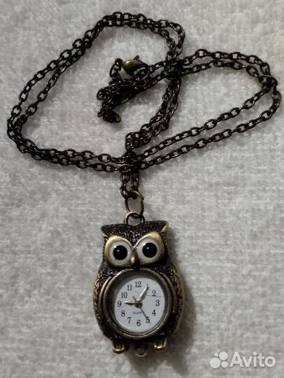 Часы кулон женские кварцевые