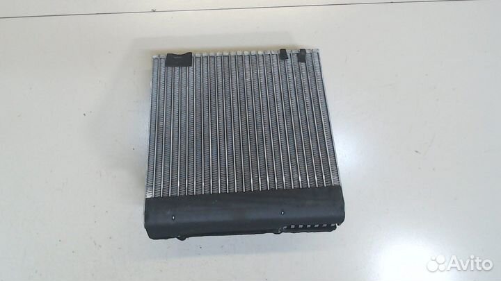 Радиатор кондиционера салона Nissan Titan, 2004