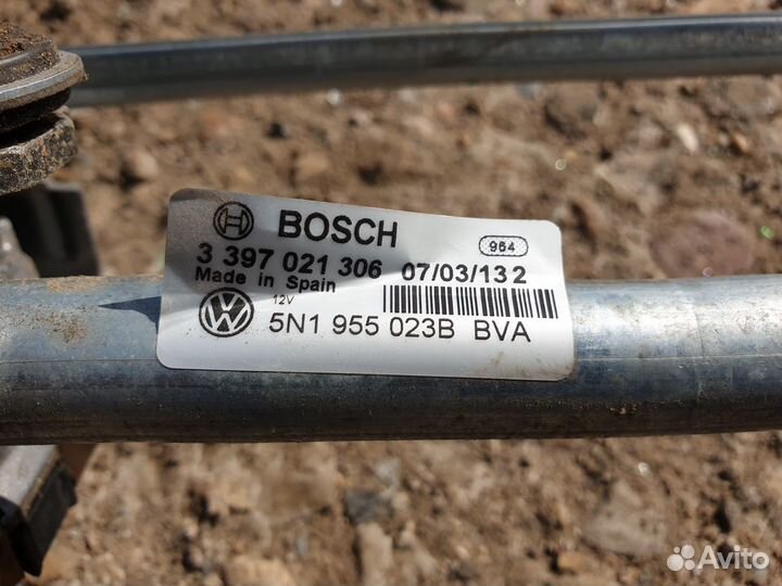 Трапеция дворников стеклоочистителя vw tiguan тигу