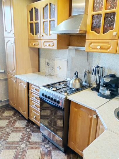 4-к. квартира, 77,2 м², 4/10 эт.