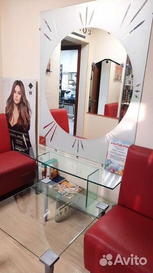 Сдам в аренду парикмахерское кресло