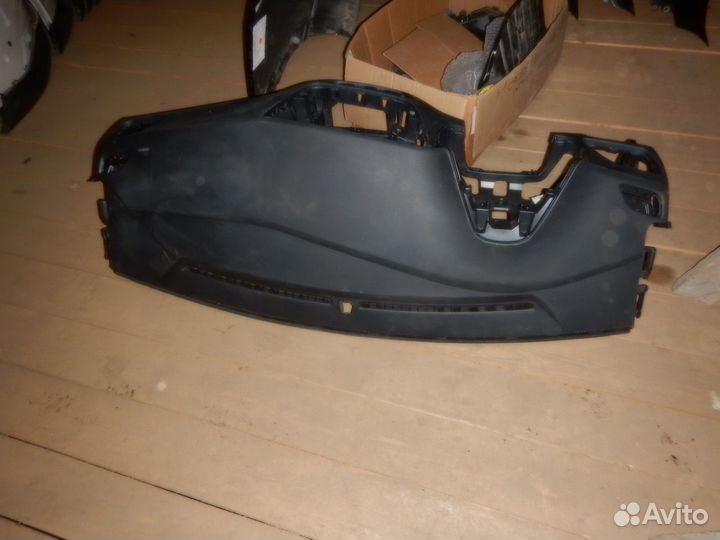 Торпедо Hyundai Solaris 2 2017