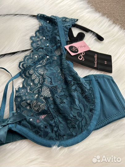 Бюстгалтер