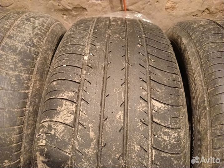 Yokohama YS208 215/55 R17 93V