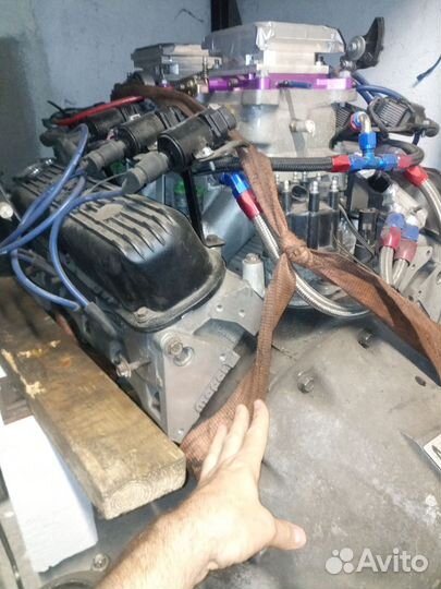 Двигатель Mopar 323 small block