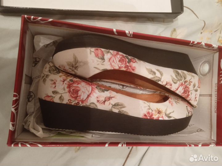 Балетки новые36