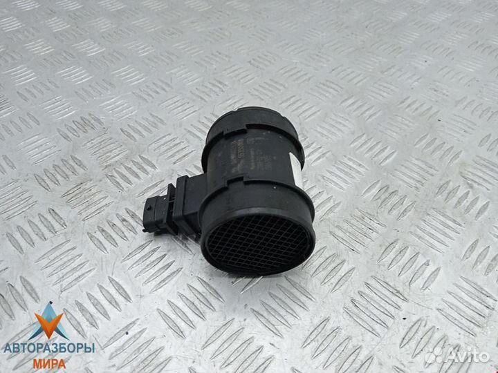 Расходомер воздуха Opel Astra G 2008 93178243